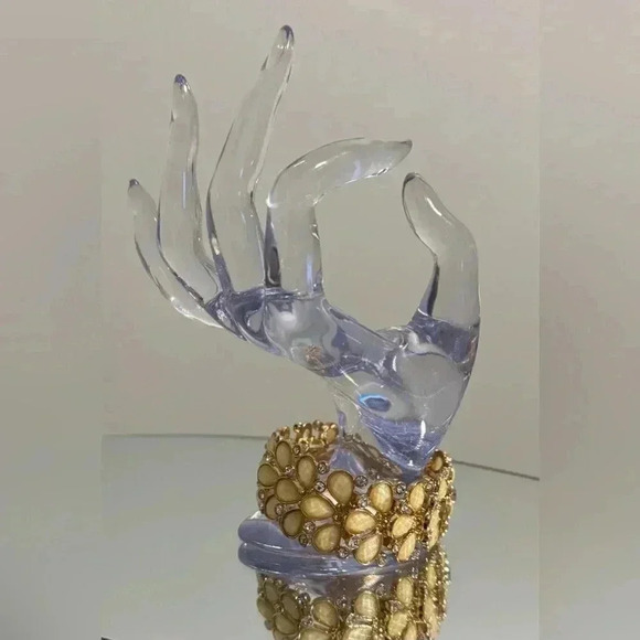 🆕💎Vintage Floral Necklace - Picture 9 of 15